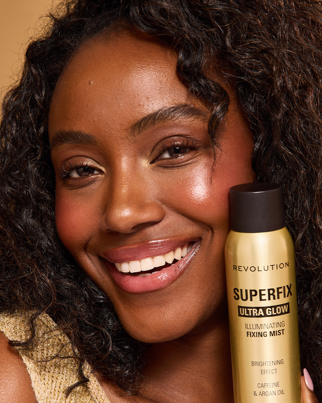Revolution Superfix Ultra Glow Fixing Mist