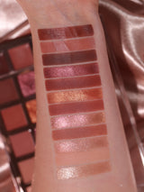 The True Icon Warm Nudes Palette