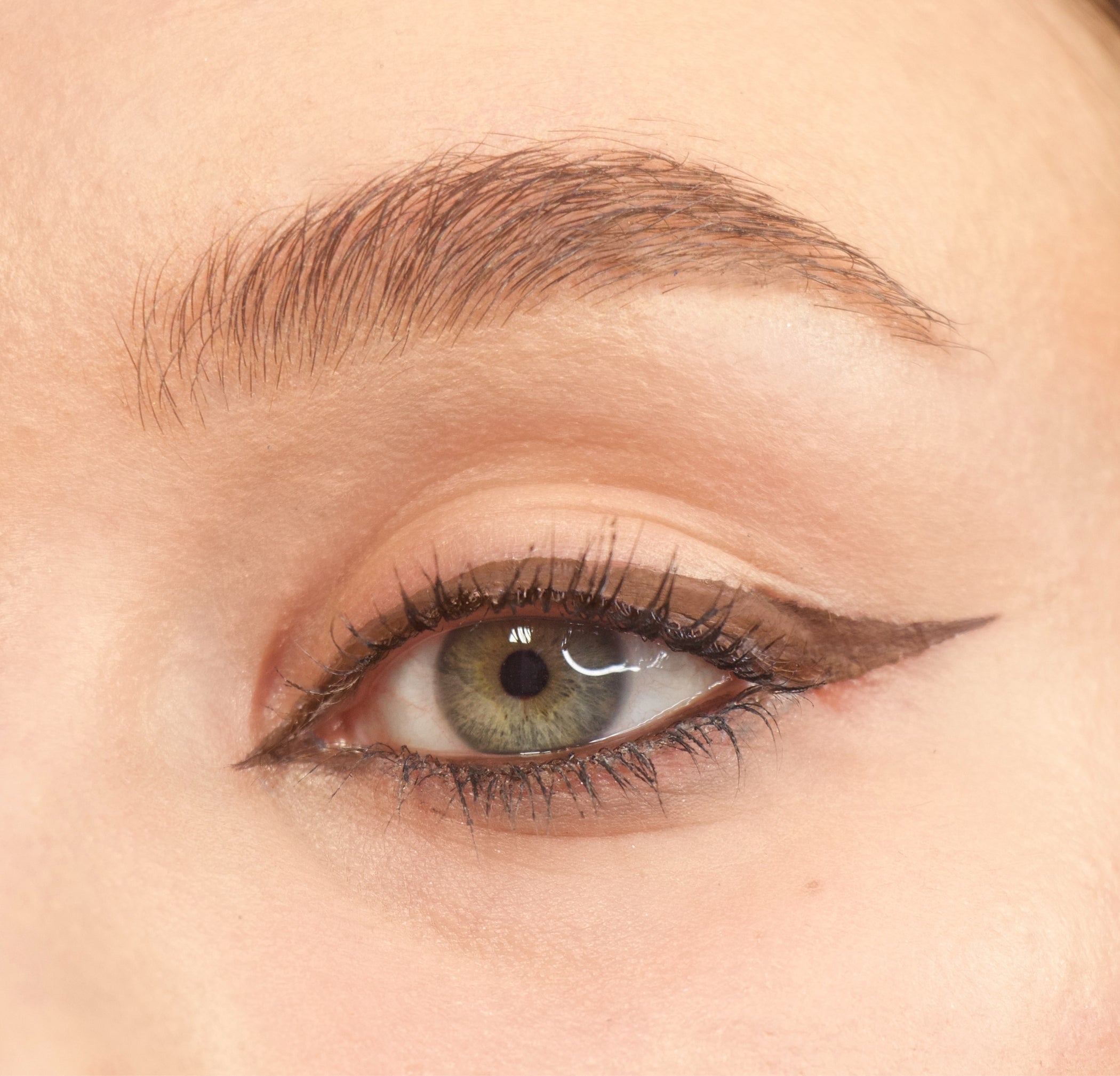 Revolution Super Flick Liquid Eyeliner Brown