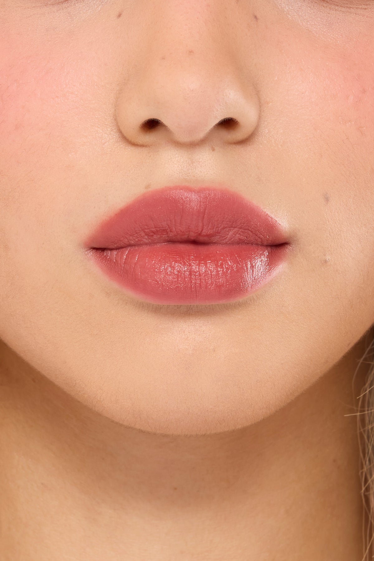 Revolution Air Blur Matte Liquid Lipstick Peachy