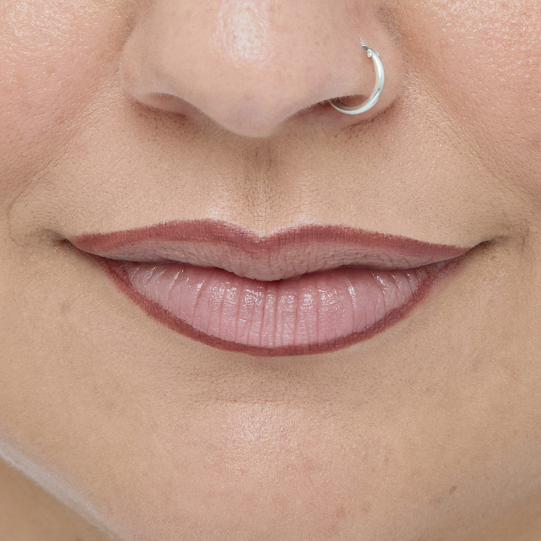 Revolution Pout Bomb Plumping Lip Liner Cookie Warm Brown