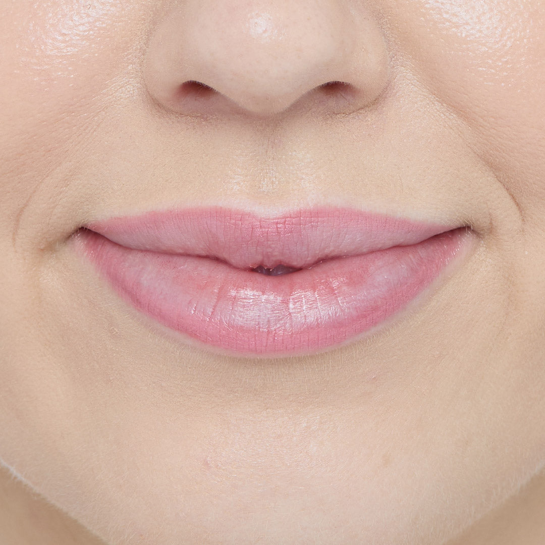 Revolution Pout Bomb Plumping Lip Liner Kiss Baby Pink