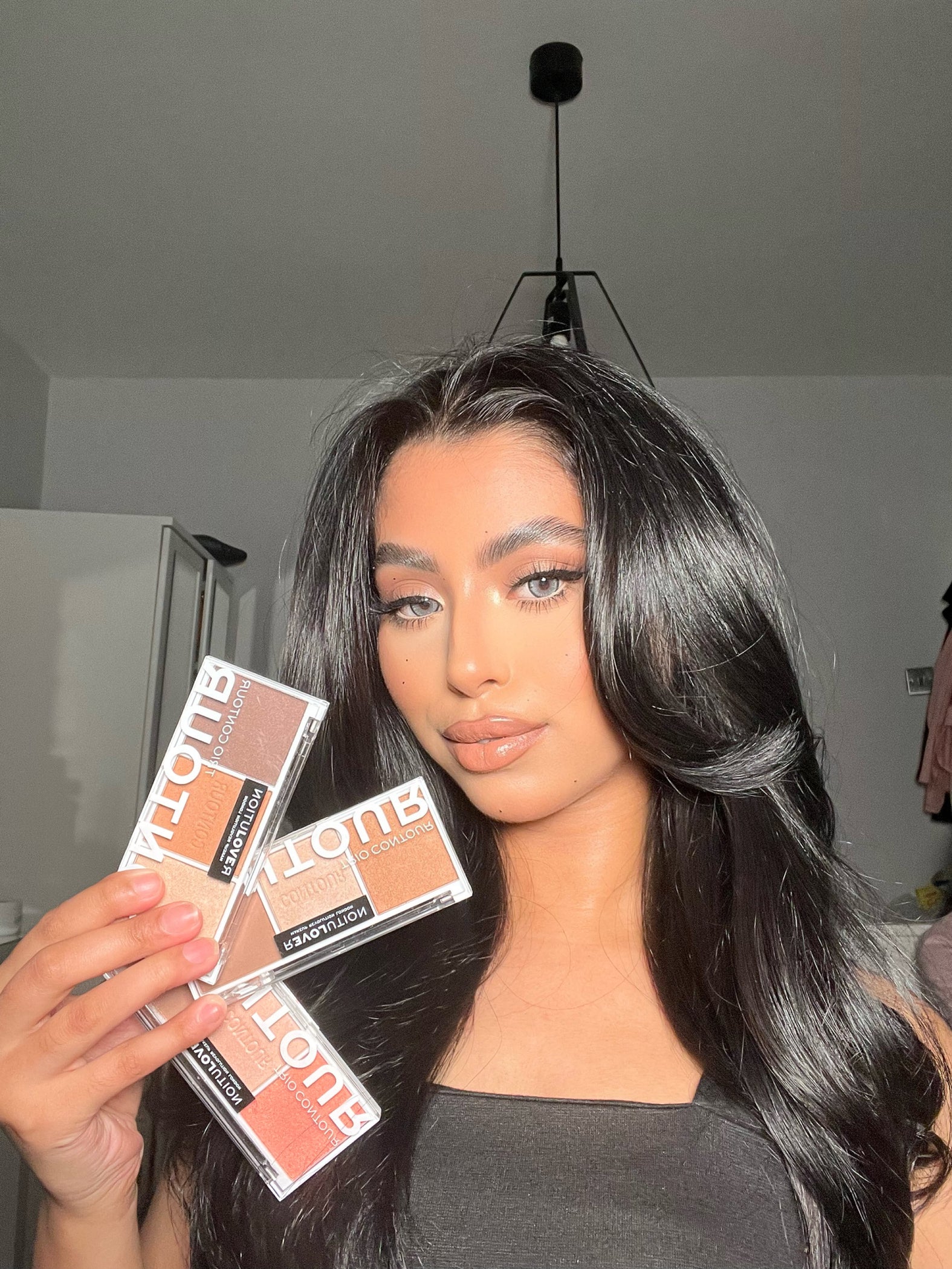 Relove By Revolution Colour Play Contour Palette Sugar