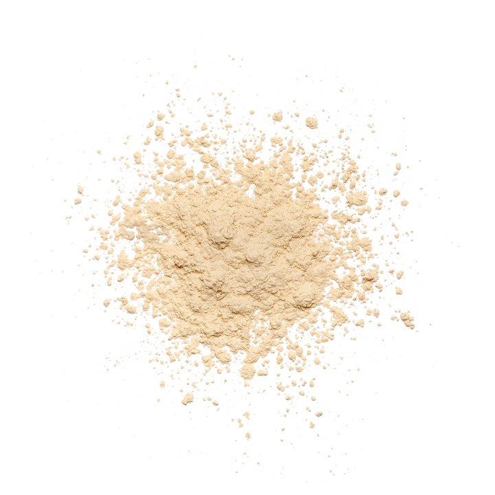 Revolution Loose Baking Powder Banana Light - BeautyBound